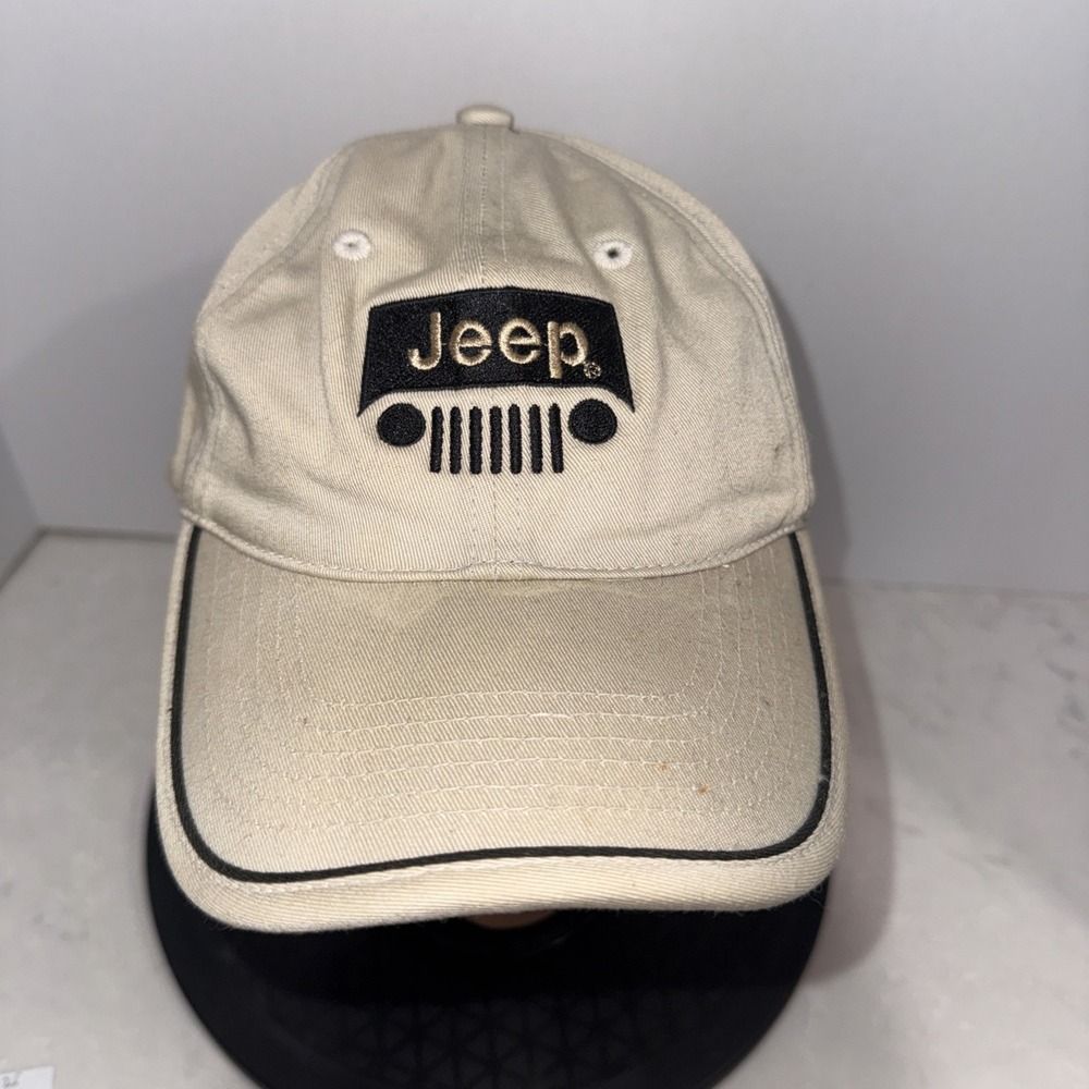 Jeep Grille   Hook & Loop  Twill Brown Two Toned Hat Cap